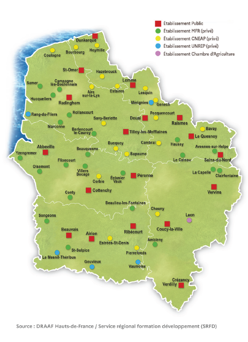 Carte représentant la localisation des établissements d'enseignement agricole en 2024 dans la région Hauts-de-France. La carte montre les cinq départements : Nord, Pas-de-Calais, Somme, Oise et Aisne. Chaque point correspond à un type d'établissement d'enseignement agricole : établissements publics, établissements privés relevant du réseau MFR, du CNEAP ou de l'UNREP, ainsi que les établissements dépendant des Chambres d'agriculture. Les établissements sont répartis sur l'ensemble du territoire régional, avec une concentration plus importante dans les zones rurales et périurbaines. Des établissements sont présents notamment à Dunkerque, Hazebrouck, Saint-Omer, Boulogne-sur-Mer, Calais, Arras, Béthune, Lens, Douai, Cambrai, Valenciennes, Maubeuge, Amiens, Abbeville, Péronne, Beauvais, Compiègne, Laon, Soissons, Hirson, Vervins et Château-Thierry.